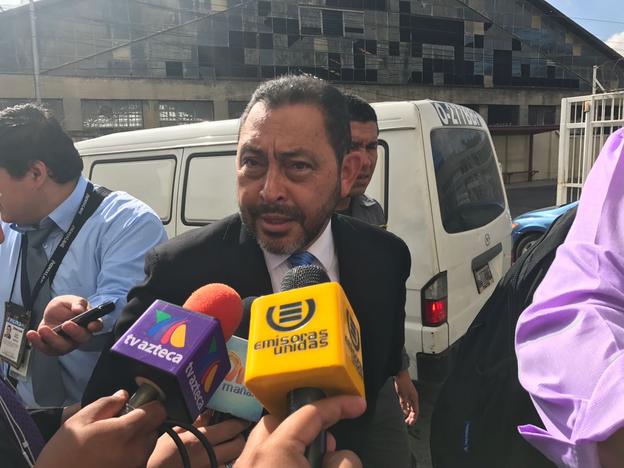 López Bonilla arremete contra el MP