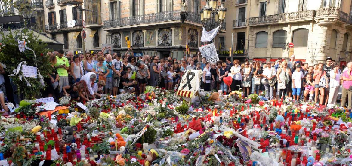 Balance de muertos en atentados en España asciende a 15