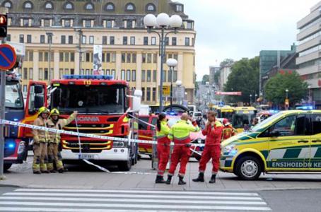 Dos muertos y seis heridos en agresión con cuchillo en Finlandia