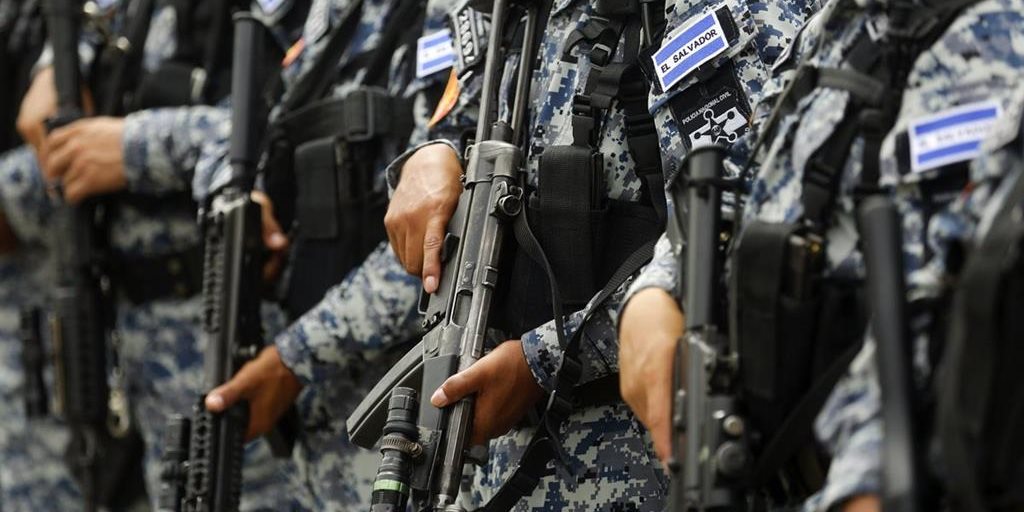 El Salvador: Arrestan cuatro policías de elite por ejecuciones extrajudiciales