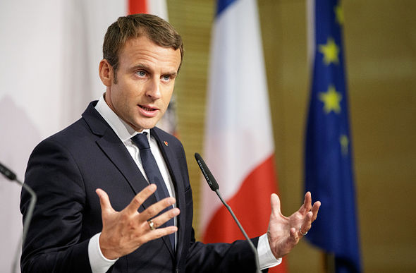 Macron: Polonia se coloca "al margen de la UE" en "varios temas"