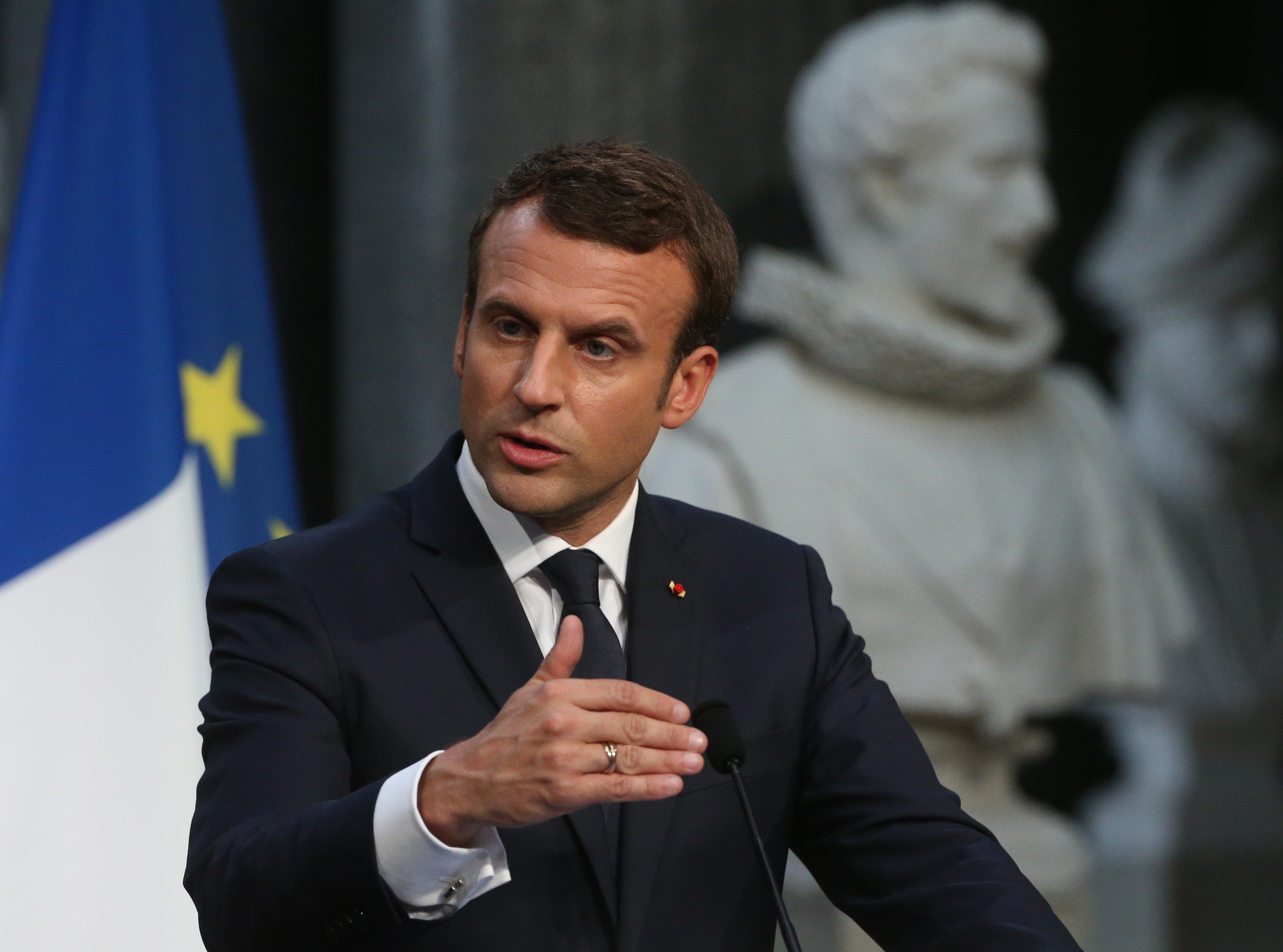 Macron dice que la lucha contra el "terrorismo islamista" será su principal prioridad diplomática