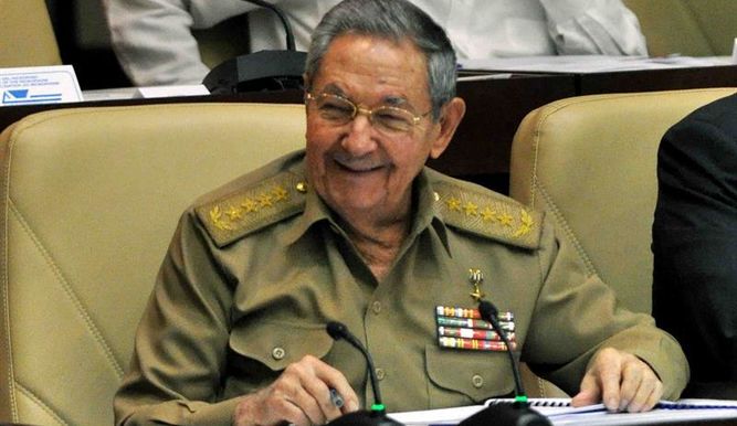 Relevo de Raúl Castro en Cuba no será "traumático", dice dirigente