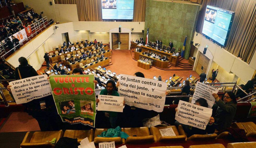 Tribunal Constitucional da luz verde al aborto terapéutico en Chile