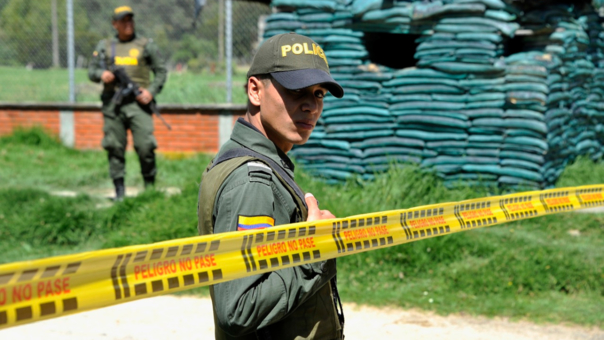 Dos policías muertos y cuatro heridos deja ataque en Colombia