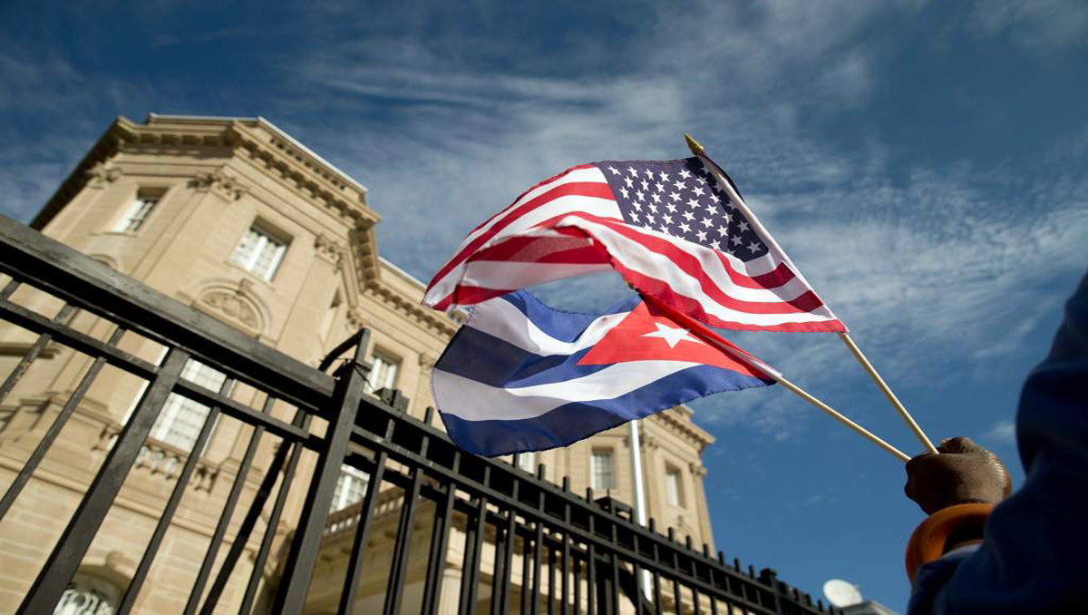 EEUU mantiene relaciones con Cuba a pesar de "ataques" a diplomáticos