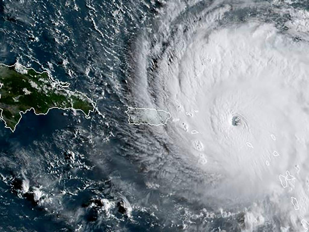 El huracán Irma alcanzó las islas de San Bartolomé y San Martín