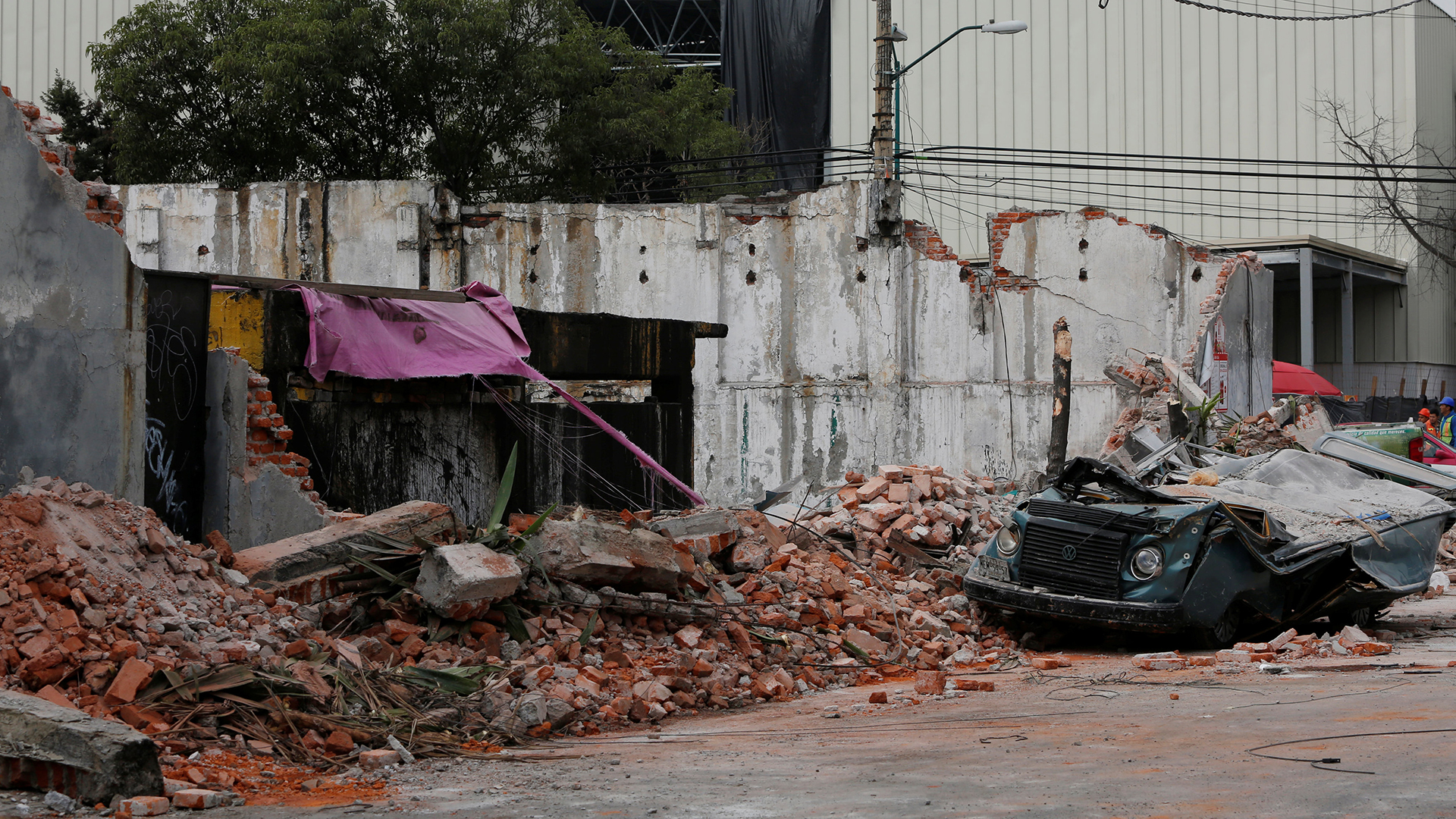 El peor terremoto de México en 100 años, deja 35 muertos