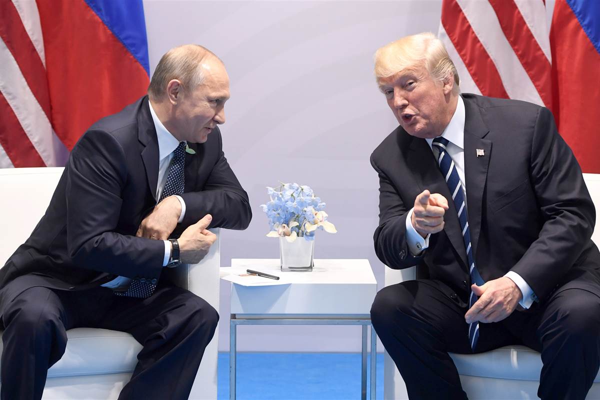 Partida de diplomáticos estadounidenses, símbolo del distanciamiento Trump-Putin