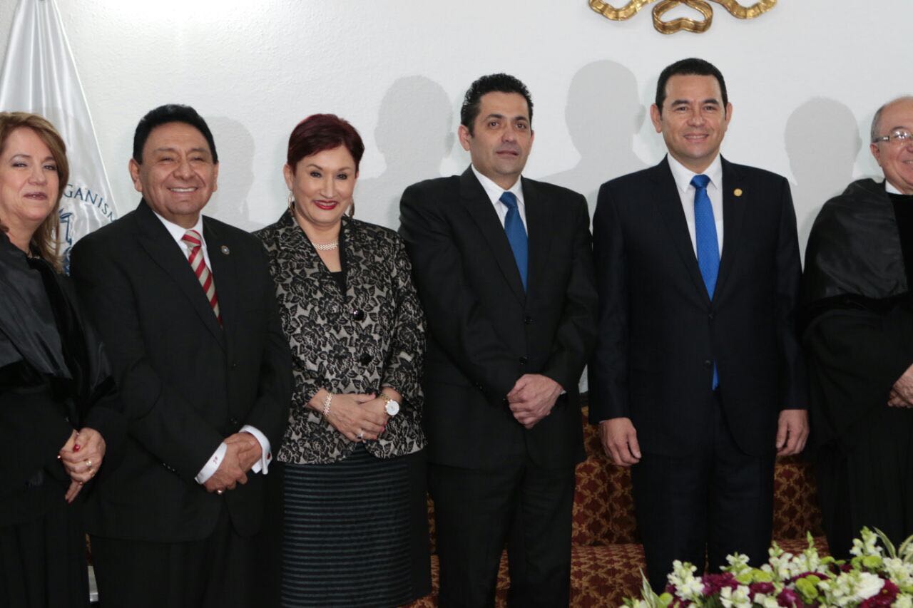 Presidente Morales y fiscal Aldana coinciden de nuevo en actividad pública