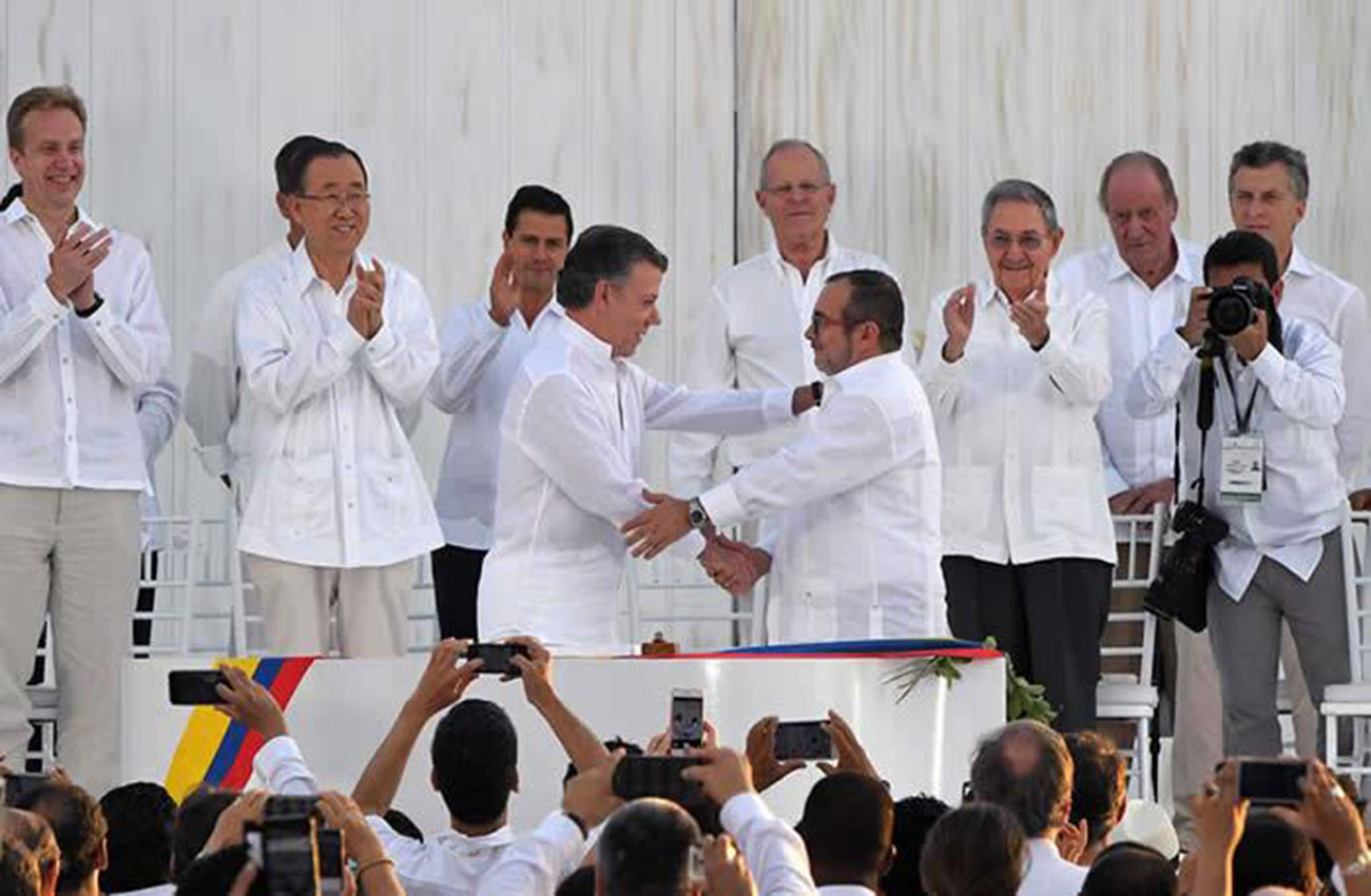 Corte avala que acuerdo con FARC sea inmodificable por 12 años en Colombia