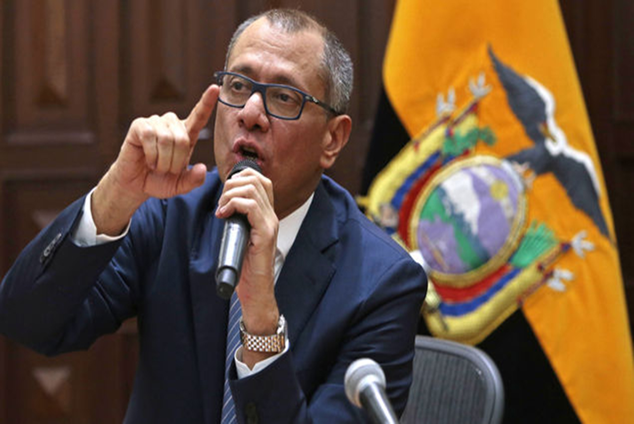 Ecuador: Fiscal pide prisión preventiva para vicepresidente Glas por Odebrecht