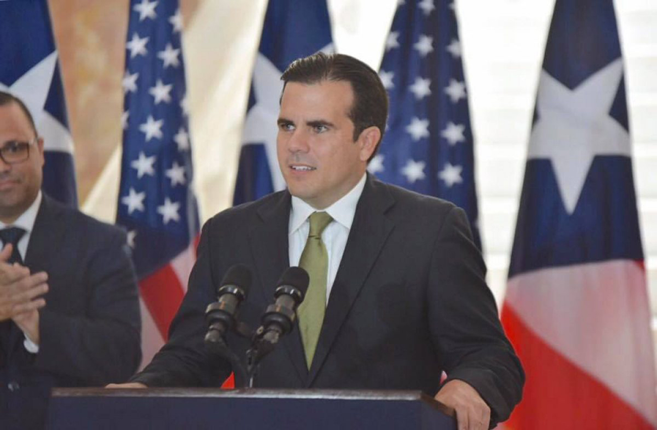 Gobernador de Puerto Rico ordena cancelar polémico contrato para restaurar la energía