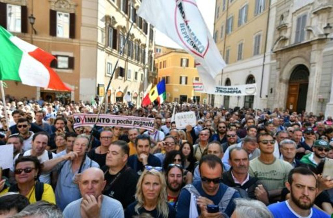 Italia adopta controvertida reforma electoral