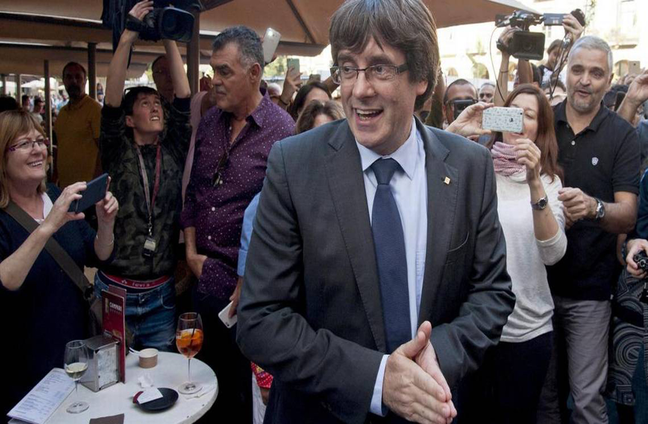 Partido de Puigdemont acepta concurrir a elecciones catalanas convocadas por Rajoy