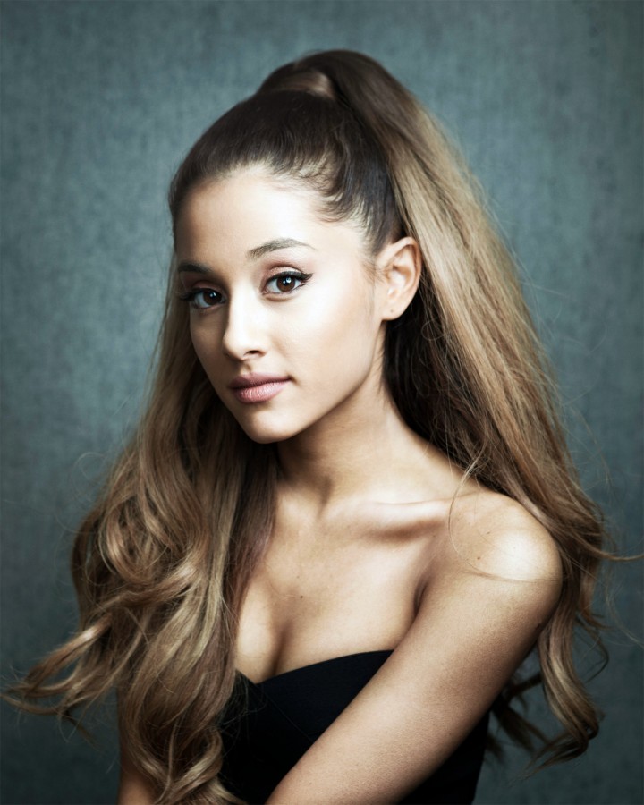 Emisoras Unidas - ¡Mira el nuevo look de Ariana Grande!