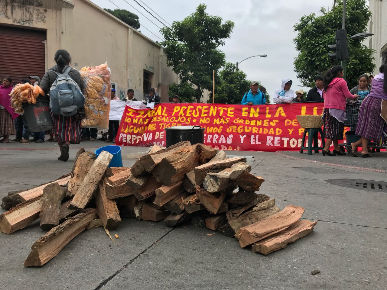 Manifestantes reunión