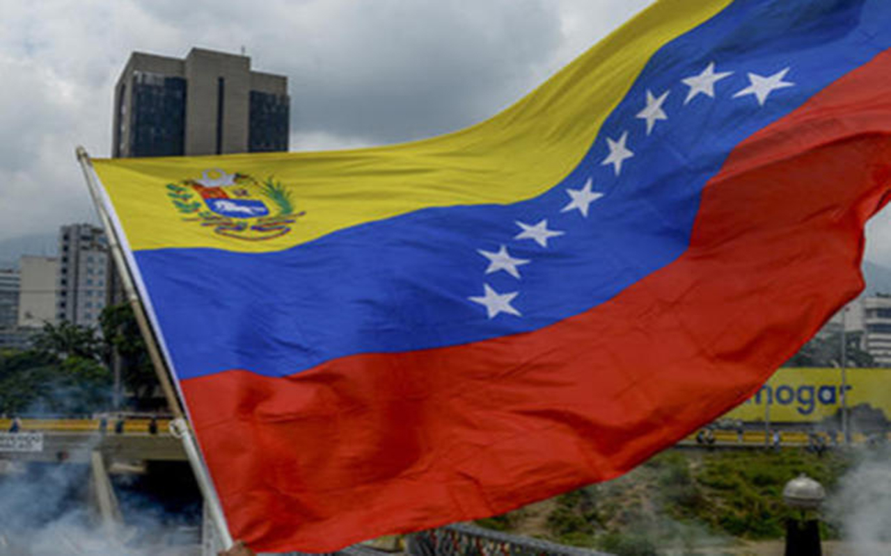 Con nuevo default parcial, Venezuela complica renegociación de su deuda