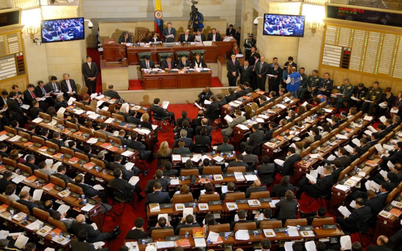 Congreso de Colombia aprueba ley que reglamenta sistema de justicia para la paz