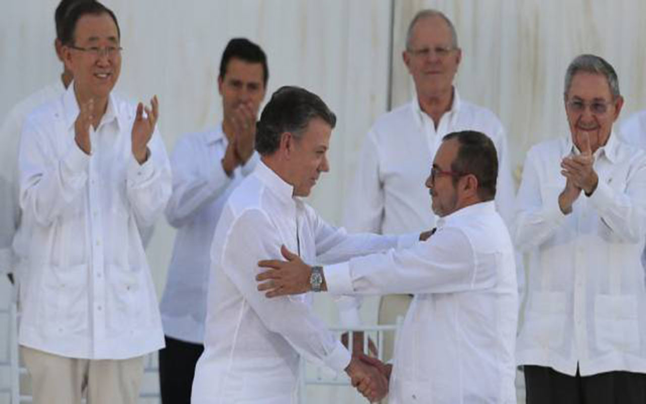 El aniversario poco feliz de la paz con las FARC en Colombia