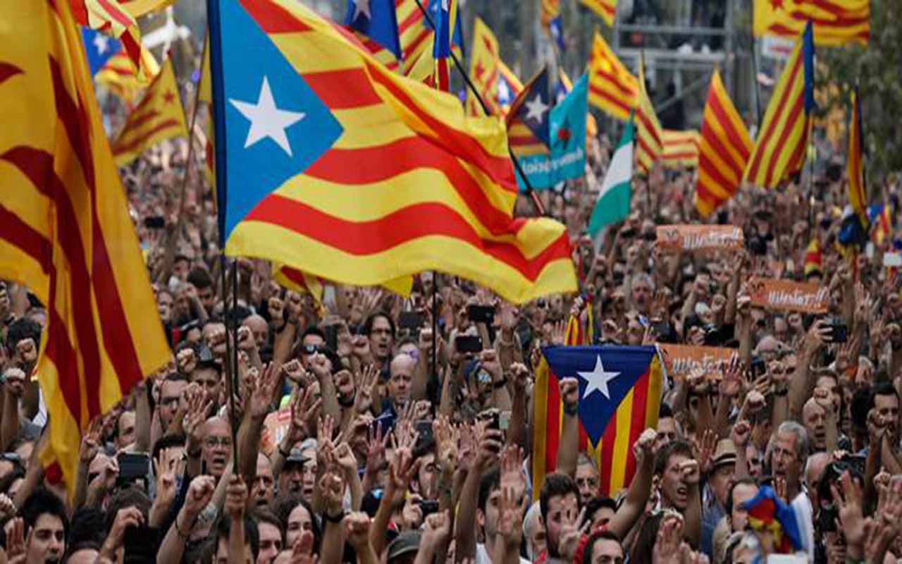 El turismo en España se resintió en octubre por la crisis catalana