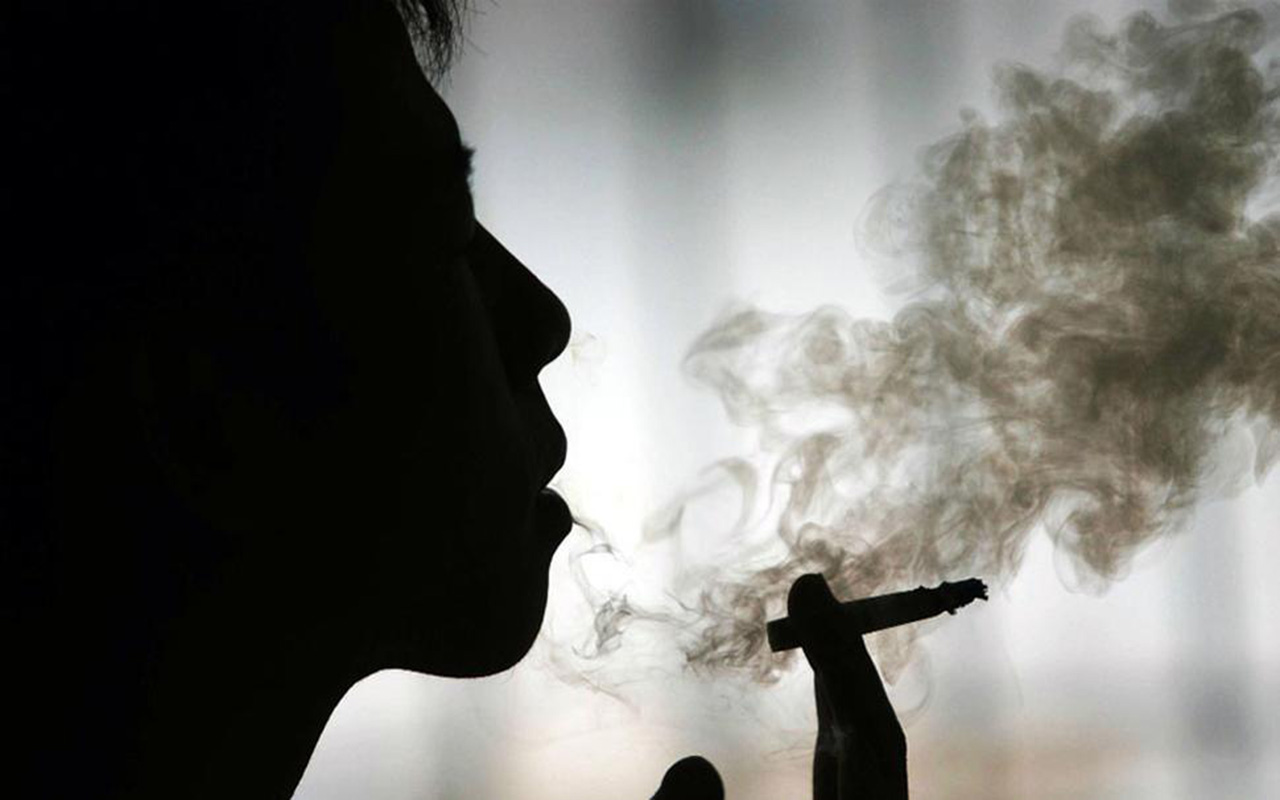 "Fumar mata", advierten tabacaleras de EEUU acatando orden judicial