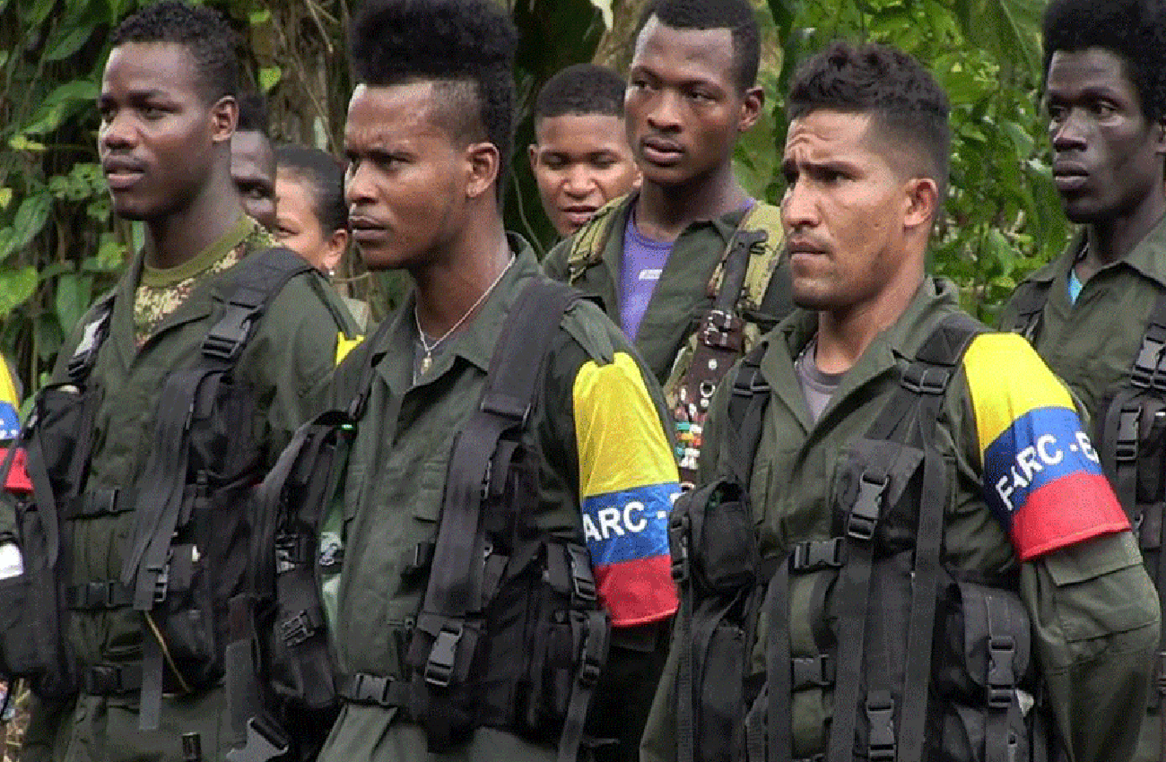 La UE retira a las FARC de su lista de grupos terroristas