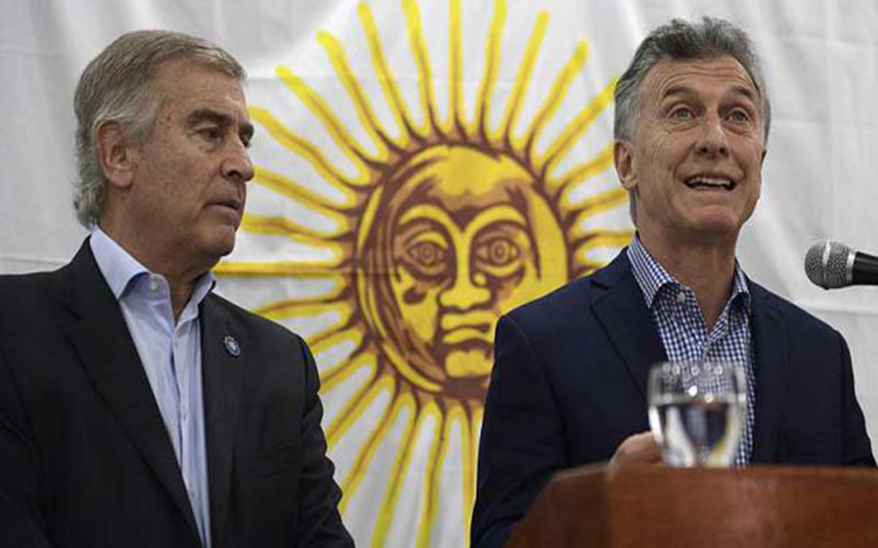 Macri pide investigación "seria, profunda" para "saber la verdad" sobre submarino