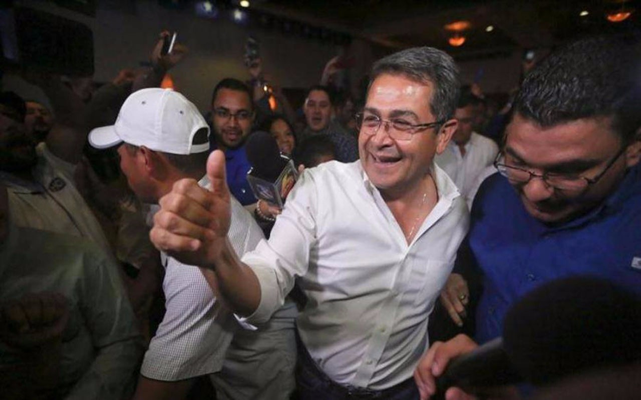Presidente de Honduras se proclama reelecto antes de resultado oficial