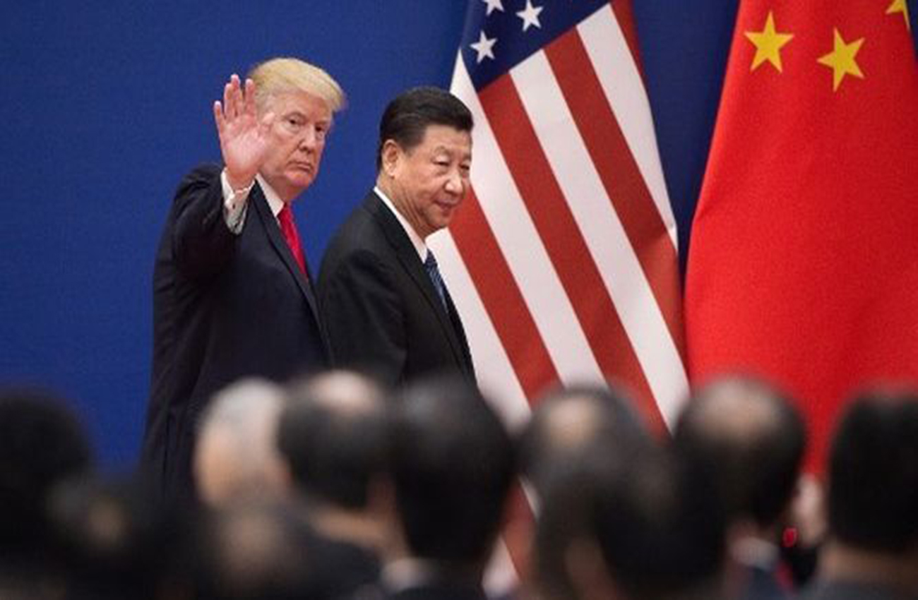 Trump dice en Pekín que "no reprocha" a China el excedente comercial