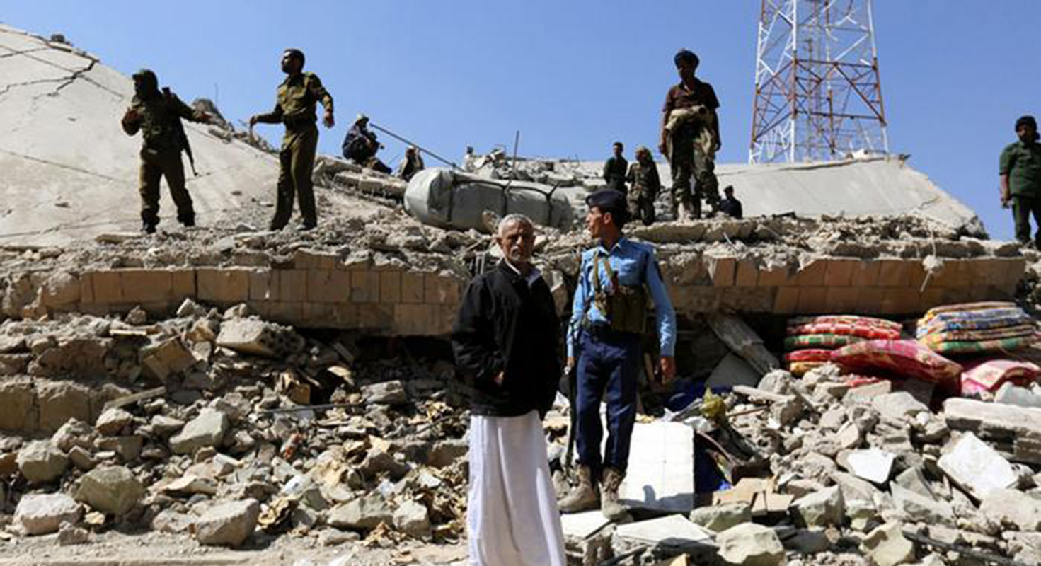 Al menos 30 muertos en ataque aéreo contra un campo de prisioneros en Yemen