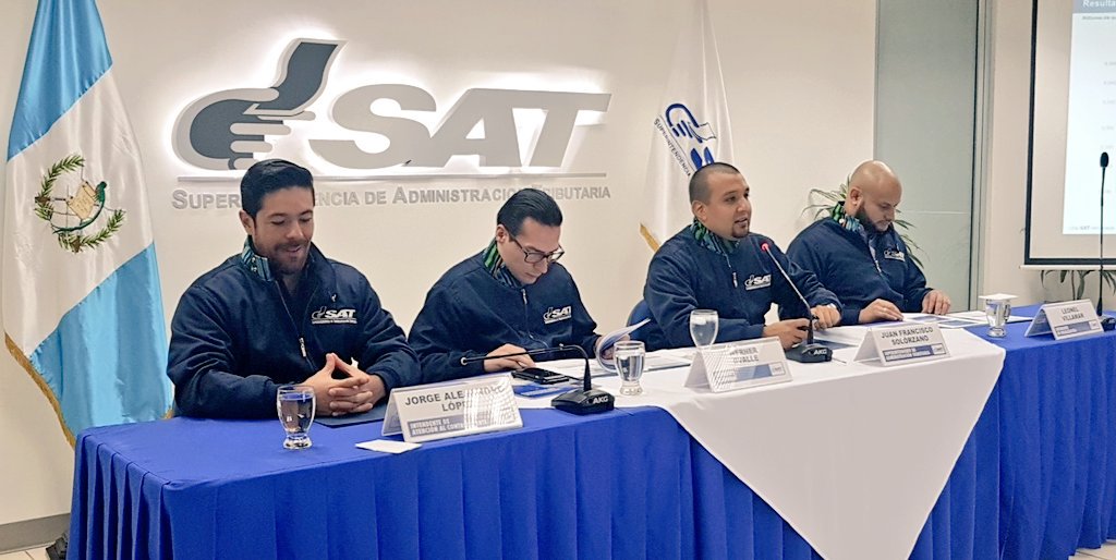 Recaudación de impuestos SAT Emisoras Unidas EU Guatemala