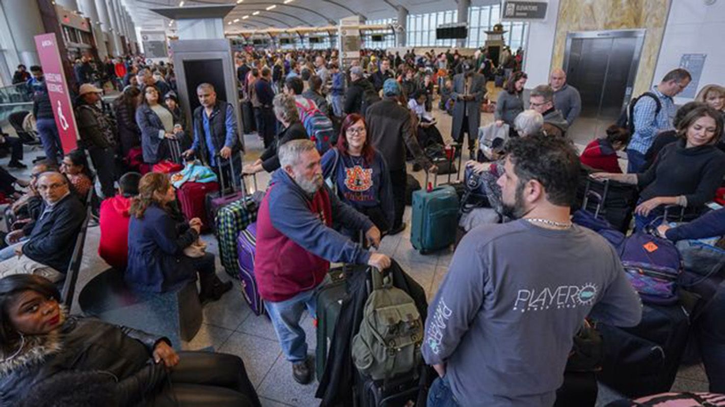 El gran aeropuerto de Atlanta se recupera tras un apagón de 11 horas