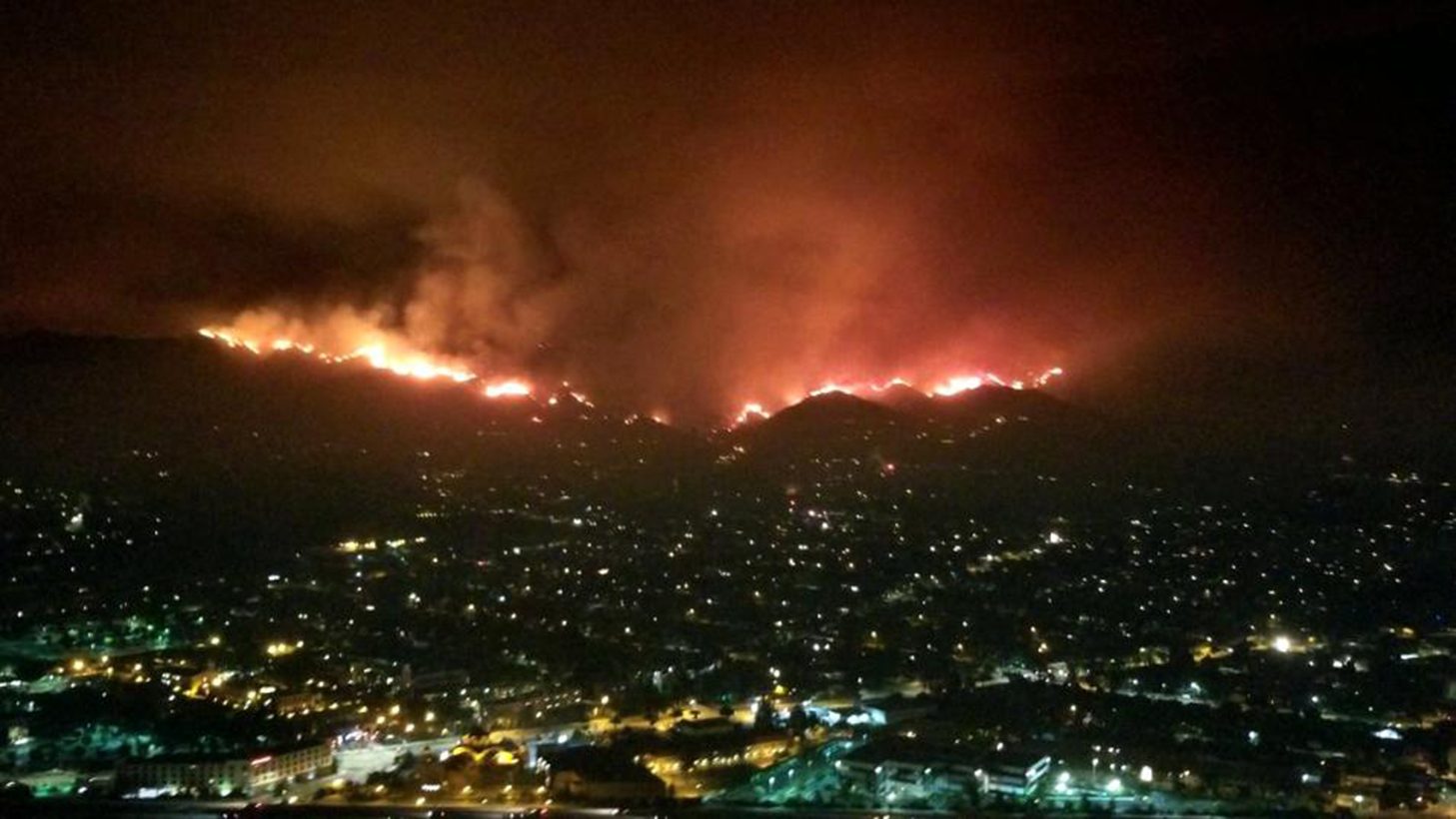 El mayor incendio de California no representa peligro