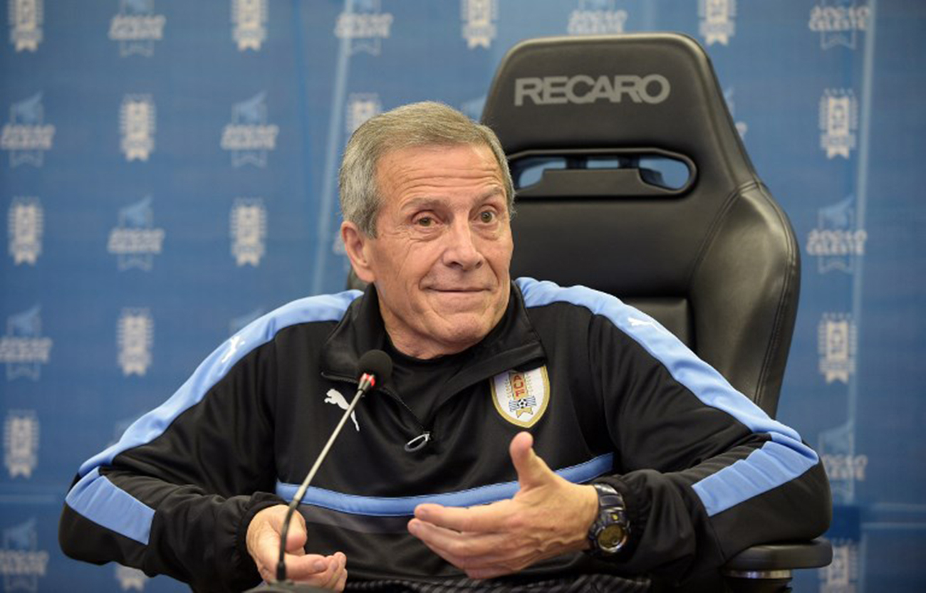 Tabárez anuncia renovación de Uruguay para el Mundial-2018