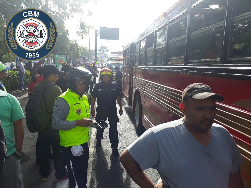 Ataque armado en bus 40R Emisoras Unidas EU Guatemala ]