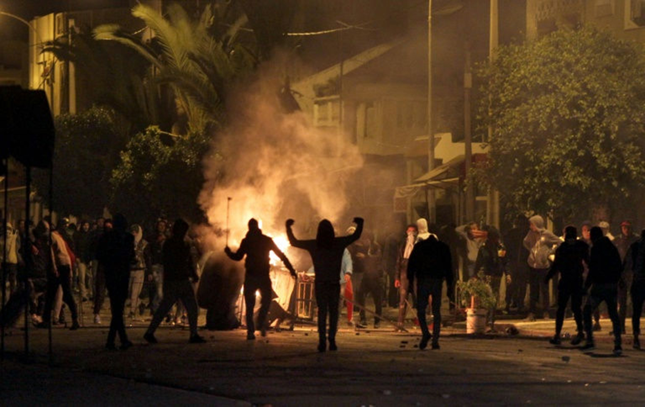 Casi 800 manifestantes detenidos en Túnez desde comienzo de protestas