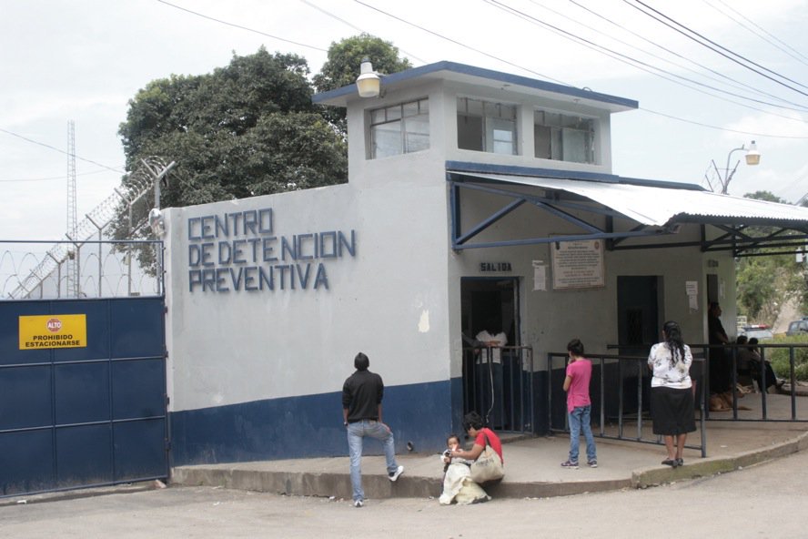 Preventivo de la zona 18 EU Emisoras Unidas Guatemala