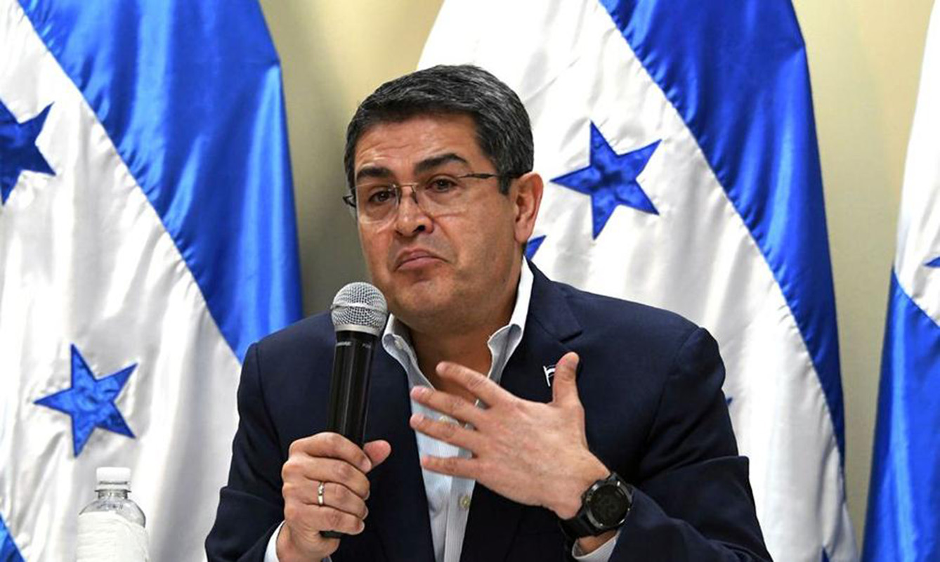 Hernández asume nuevo mandato en Honduras entre protestas opositoras