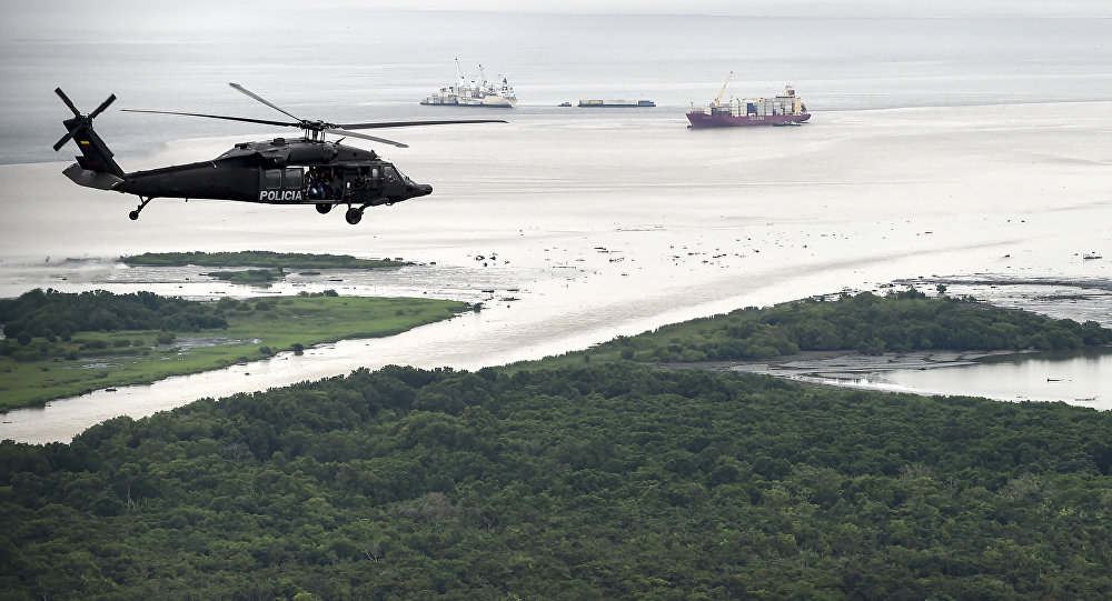 Presidente de Panamá ordena artillar helicópteros para enfrentar a narcos
