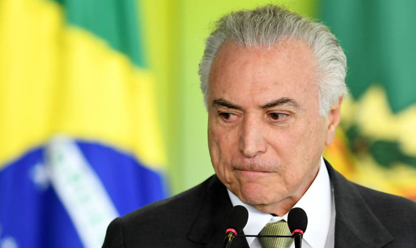 Temer dice que posible inhabilitación de Lula en elecciones añadiría tensión