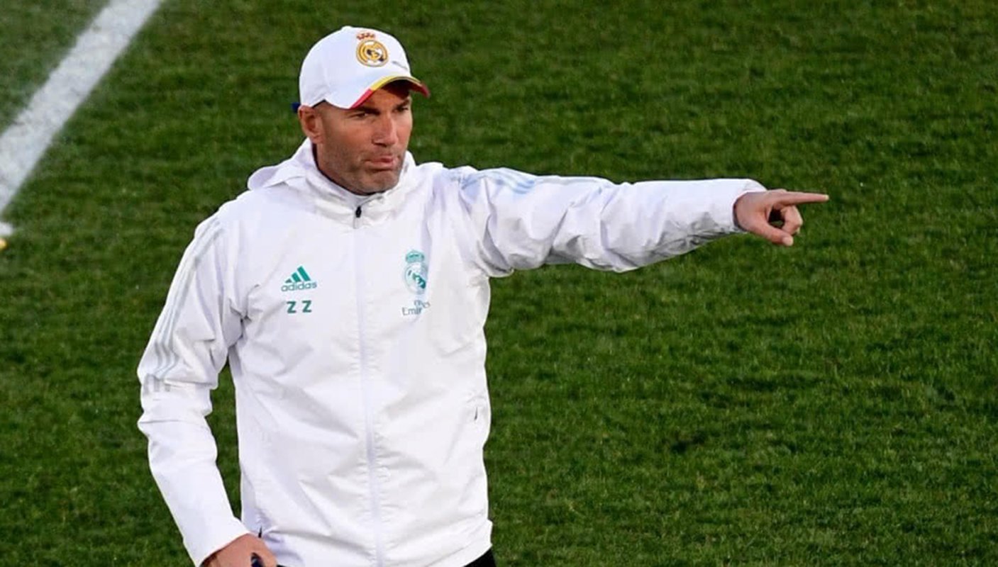 Zidane quiere "demostrar que es buen entrenador en la dificultad"