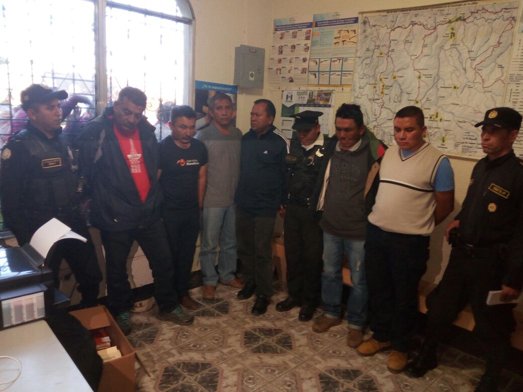 PNC capturados en Huehuetenango EU Emisoras Unidas Guatemala