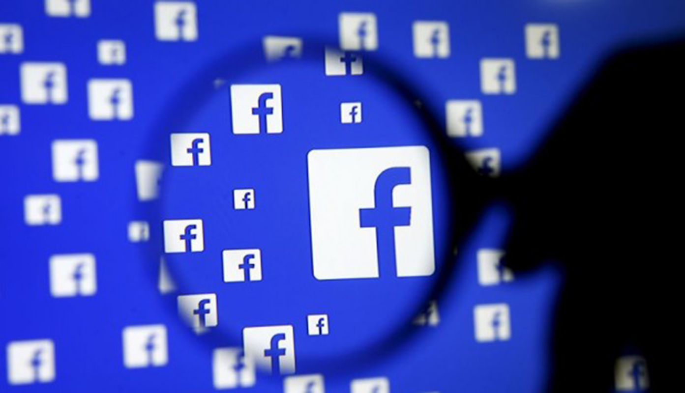 Cambridge Analytica suspendió a su presidente tras escándalo de Facebook