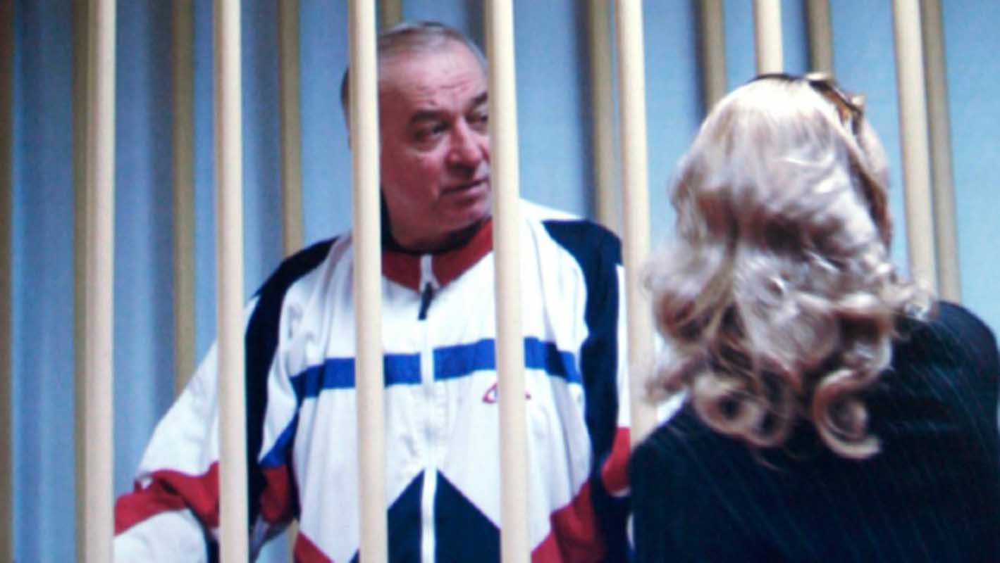 Exespía envenenado en el Reino Unido no es un problema de Rusia, dice portavoz