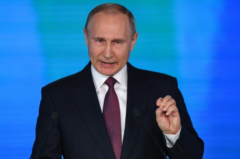 Putin promete mejorar el nivel de vida de los rusos