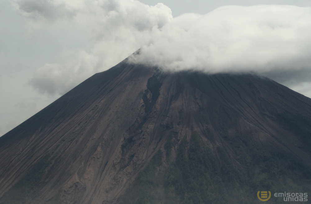 Volcán de Fuego. Foto Aeroclub de Guatemala