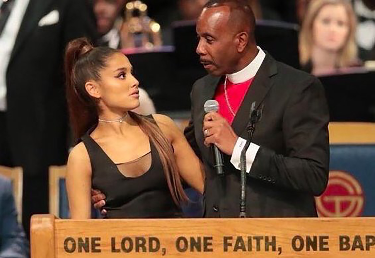 Video Viral Ariana Grande Obispo Emisoras Unidas