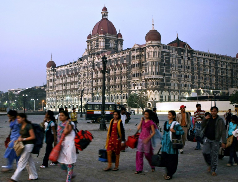 Bombay conmemora los 10 años