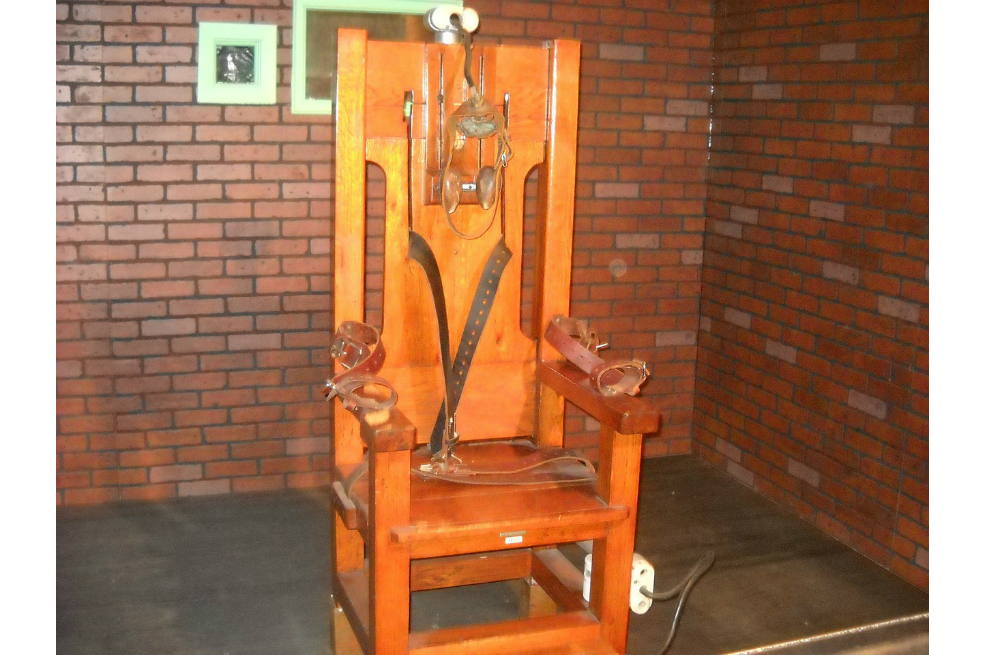 Un hombre de Tennessee, condenado por un doble asesinato, fue ejecutado el jueves en la silla eléctrica en Estados Unidos